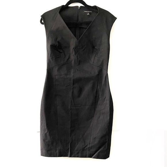 Cap sleeve black dress - Picture 4 of 7